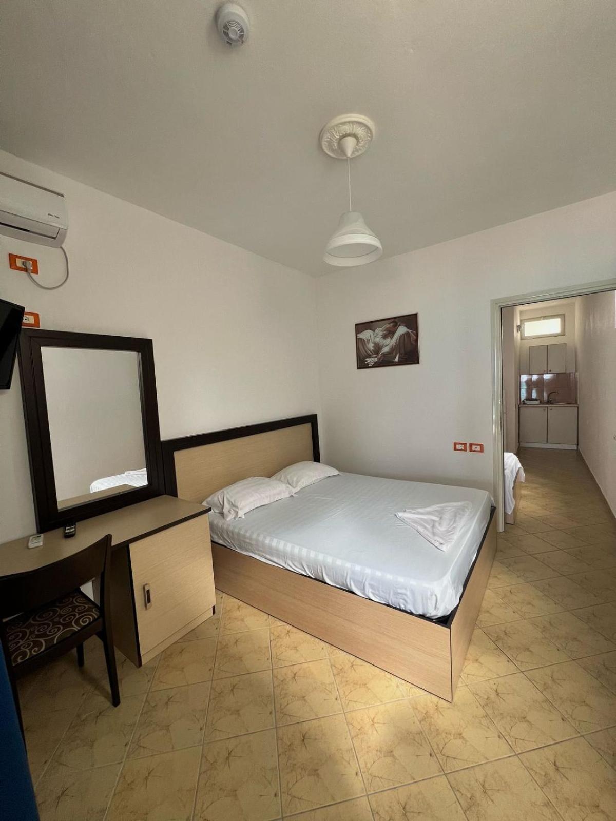 Hotel Jonufra Kanine Esterno foto