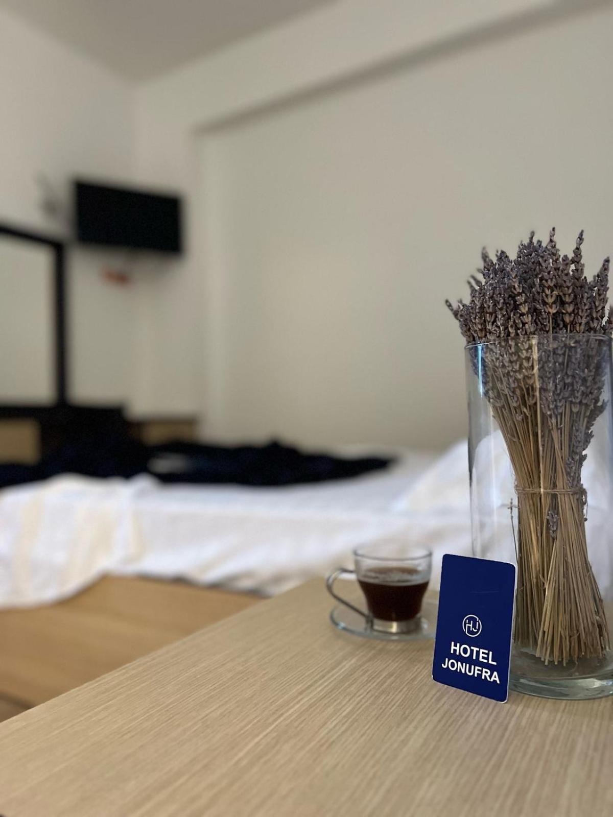 Hotel Jonufra Kanine Esterno foto